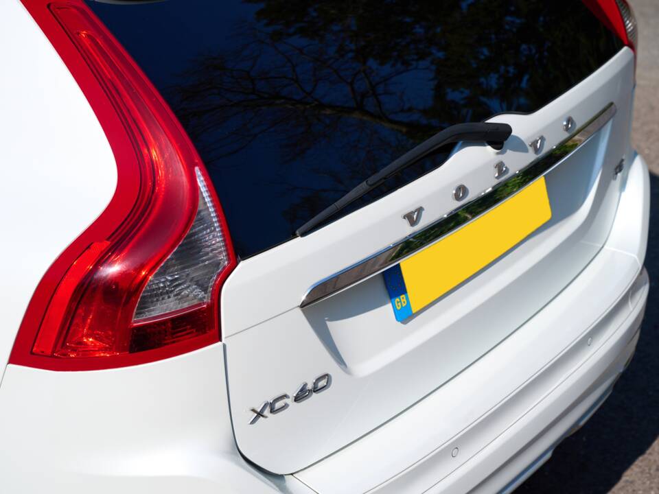Image 8/50 of Volvo XC60 T5 (2013)
