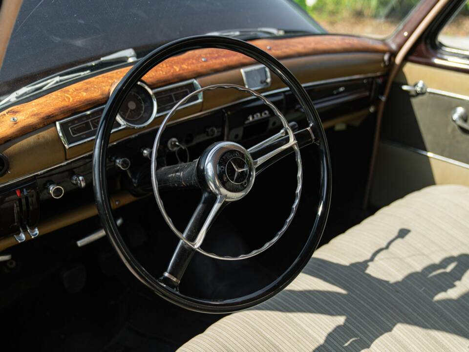 Image 29/50 of Mercedes-Benz 190 SL (1955)