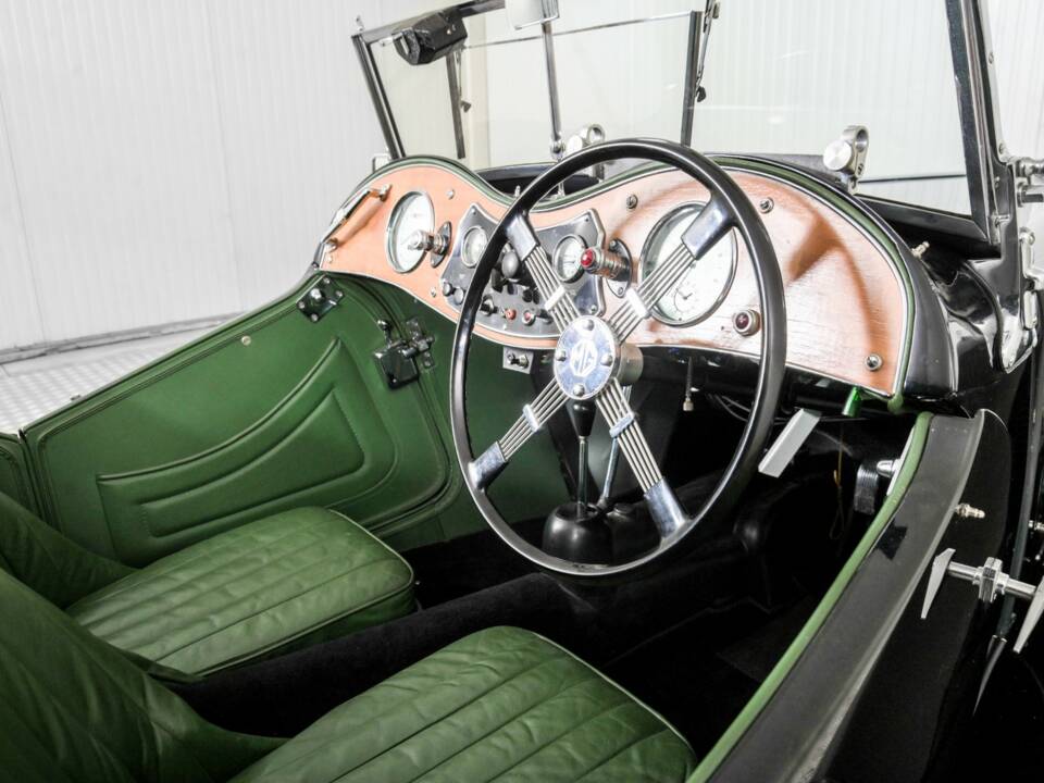 Bild 11/50 von MG TC (1947)