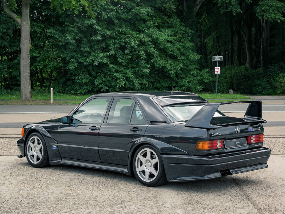 Imagen 14/51 de Mercedes-Benz 190 E 2.5-16 Evolution II (1991)