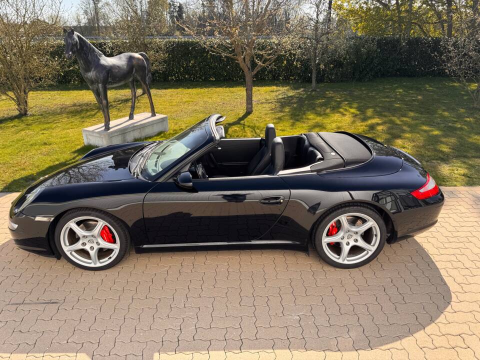 Bild 4/66 von Porsche 911 Carrera S (2006)