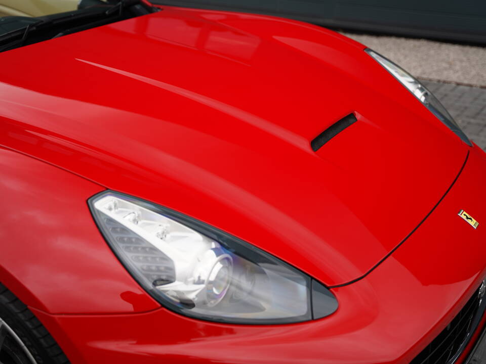 Image 50/50 of Ferrari California (2010)