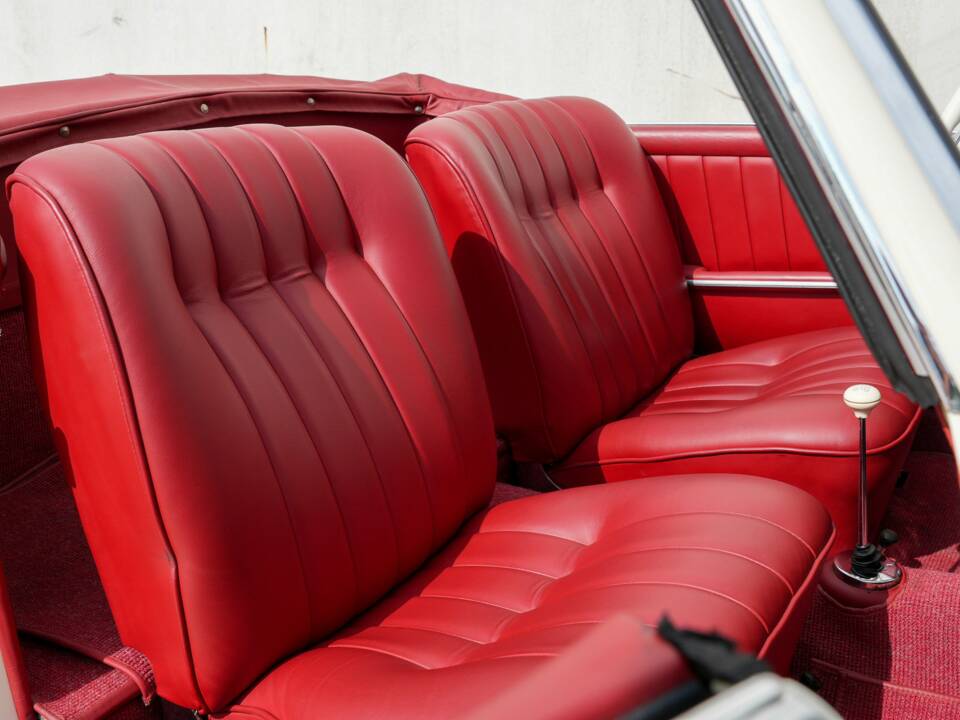 Afbeelding 18/35 van Mercedes-Benz 190 SL (1959)