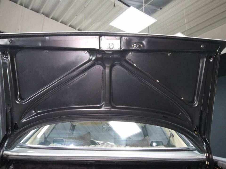 Afbeelding 34/50 van Mercedes-Benz 450 SLC 5,0 (1979)