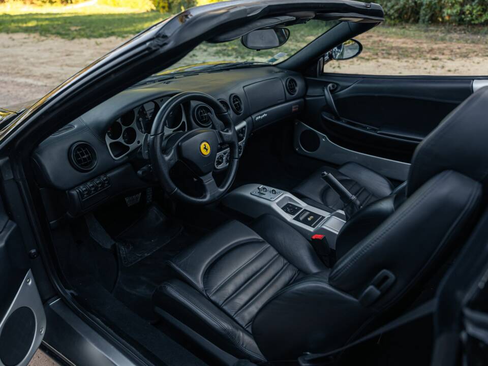 Bild 34/65 von Ferrari 360 Spider (2006)