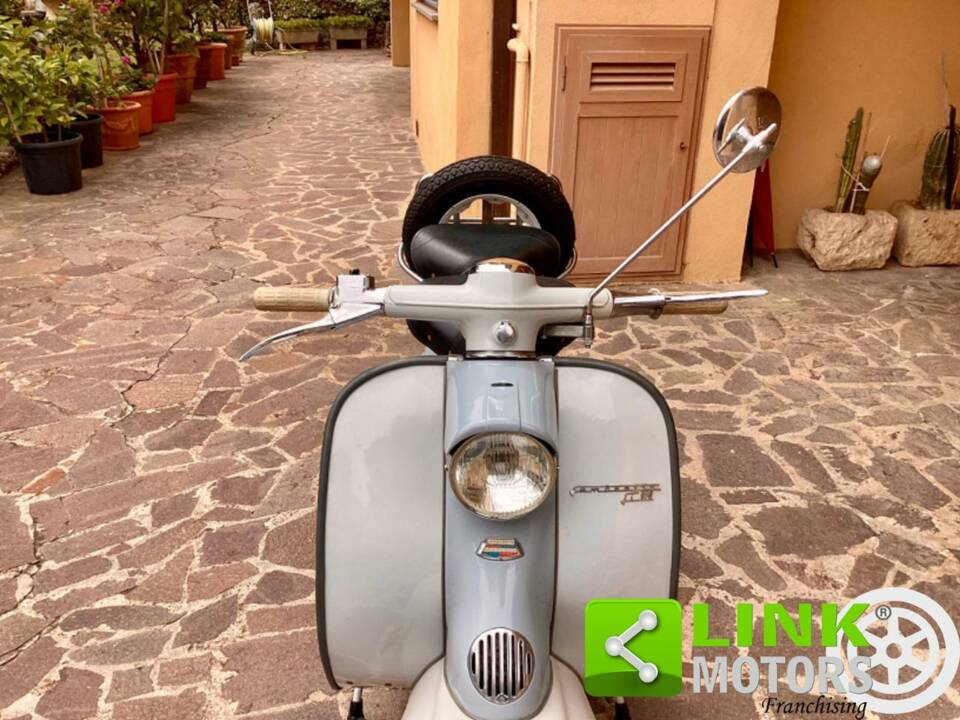Image 2/10 de Innocenti DUMMY (1959)