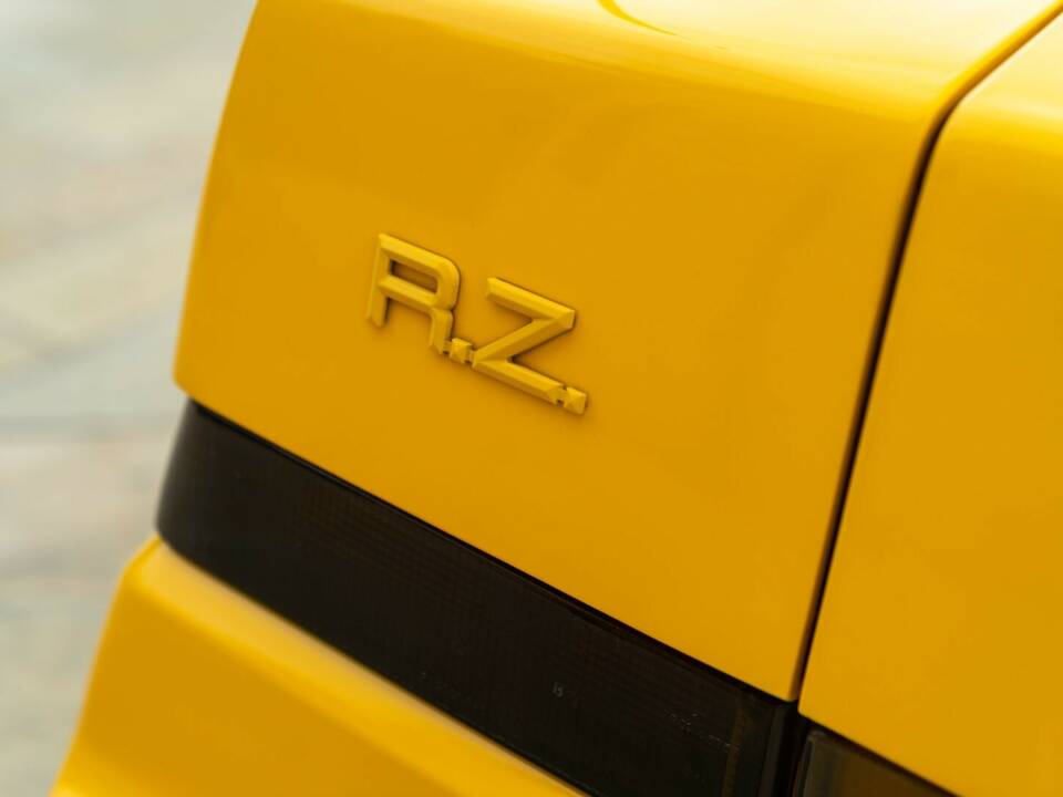 Image 36/50 of Alfa Romeo RZ (1994)