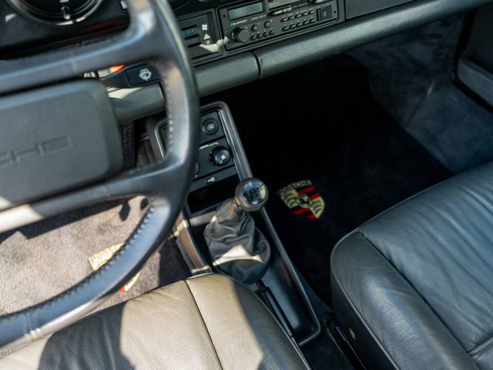 Imagen 20/33 de Porsche 911 Turbo 3.3 (1989)