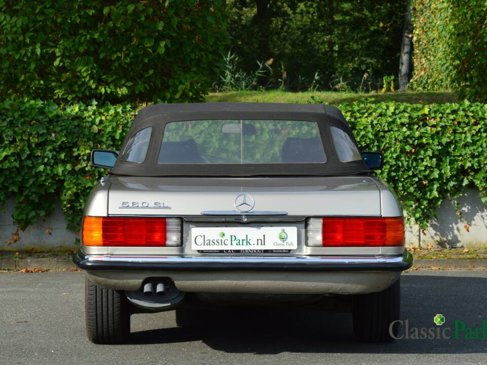 Image 20/47 de Mercedes-Benz 560 SL (1986)