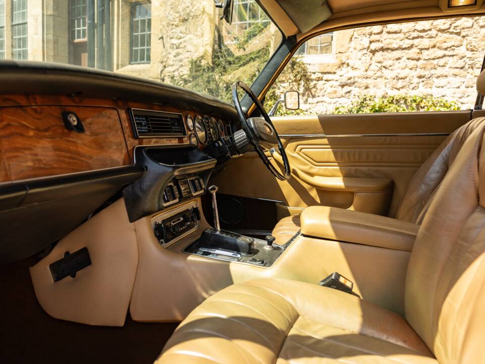 Bild 4/26 von Jaguar XJ 6 C 4.2 (1977)