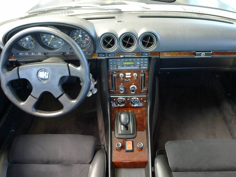 Image 9/37 of Mercedes-Benz 450 SLC 5,0 (1979)