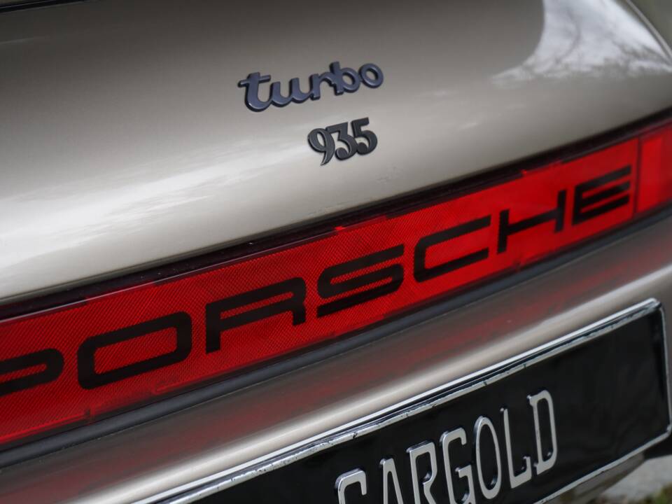 Imagen 11/12 de Porsche 935 dp II (1982)