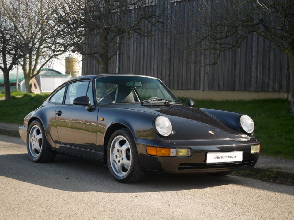 Immagine 2/31 di Porsche 911 Carrera 2 (1992)