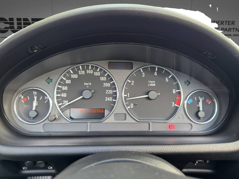 Immagine 13/28 di BMW Z3 1.9 (1998)