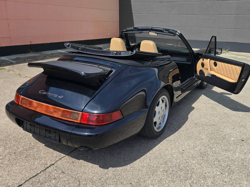 Bild 11/16 von Porsche 911 Carrera 4 (1990)