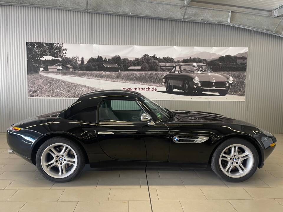 Immagine 6/18 di BMW Z8 (2001)