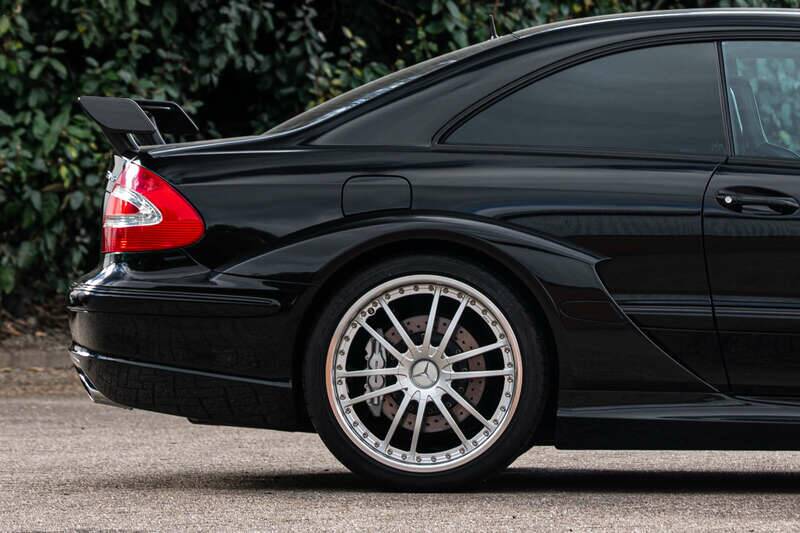 Image 17/50 of Mercedes-Benz CLK DTM AMG (2004)