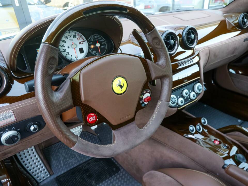 Image 43/50 de Ferrari 599 GTO (2011)