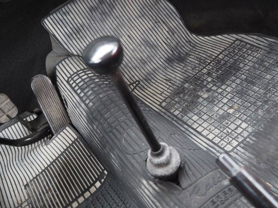 Bild 13/50 von Volkswagen Käfer 1200 (1968)