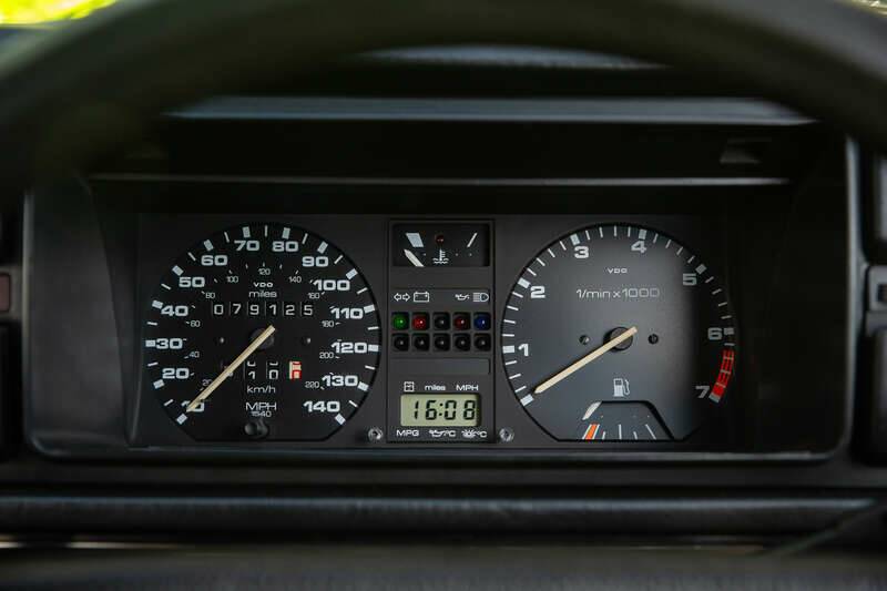 Bild 10/50 von Volkswagen Golf II GTi 1.8 (1986)