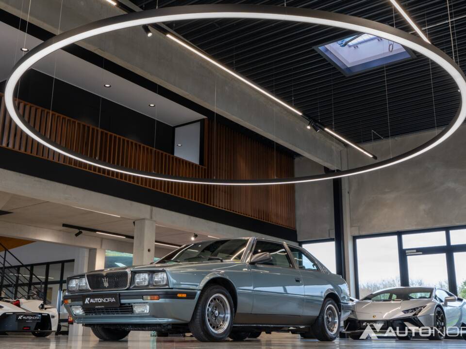 Afbeelding 16/57 van Maserati 222 (1989)