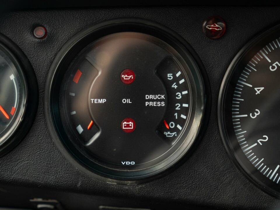 Bild 43/50 von Porsche 911 Carrera 3.2 (1989)