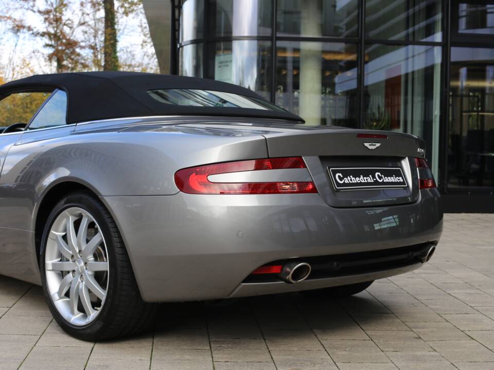Bild 45/47 von Aston Martin DB 9 Volante (2006)