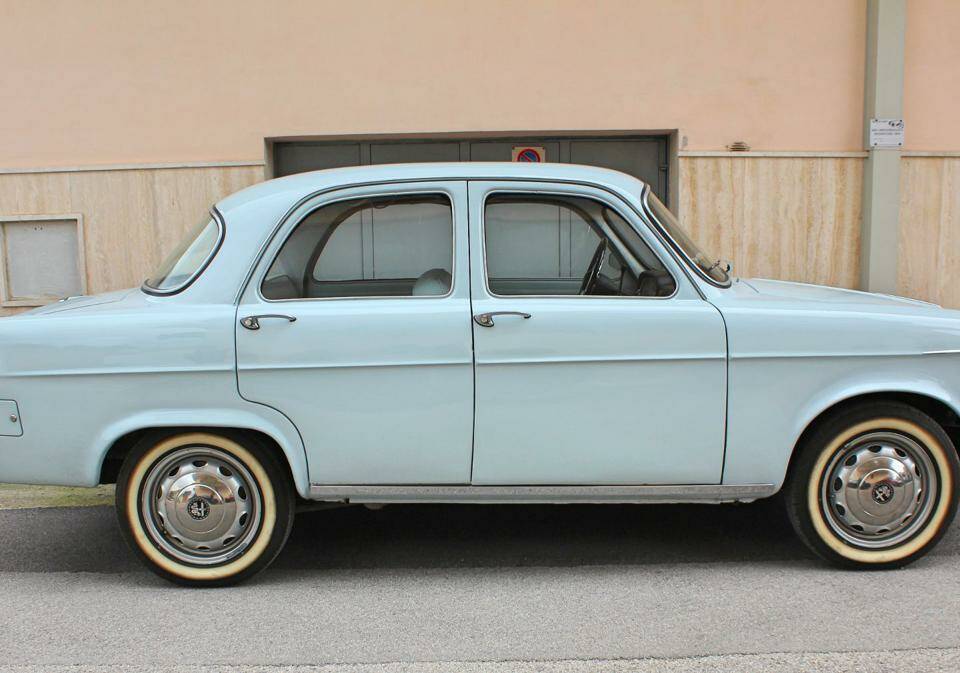 Image 9/47 of Alfa Romeo Giulietta TI (1961)