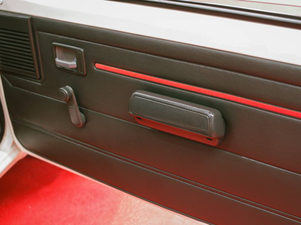 Imagen 47/47 de Peugeot 205 Rallye 1.3 (1989)