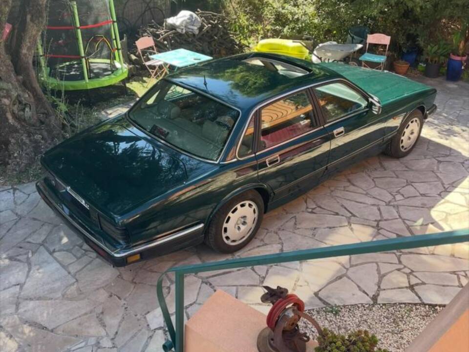 Bild 11/51 von Jaguar XJR 4.0 Sport (1991)