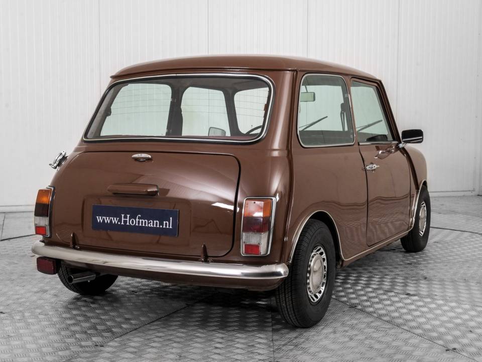 Image 17/50 of Morris Mini Cooper 1300 (1985)