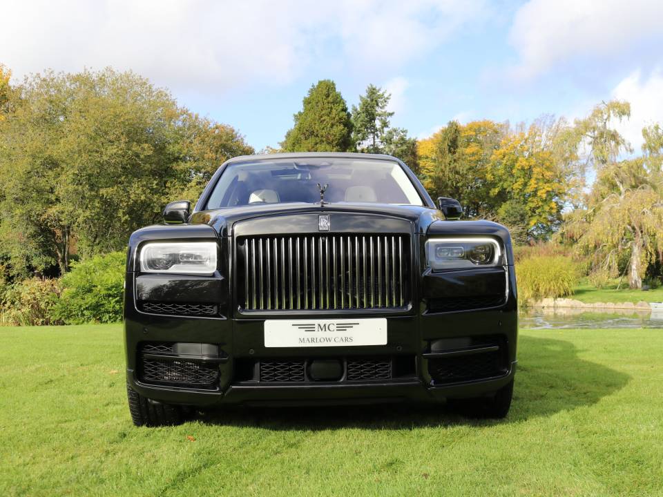 Image 16/100 of Rolls-Royce Cullinan Black Badge (2021)