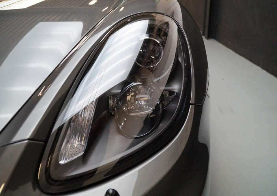 Image 35/50 of Porsche Boxster Spyder (2016)