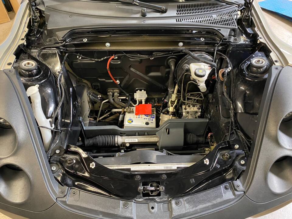 Image 15/18 of Smart Roadster (2004)