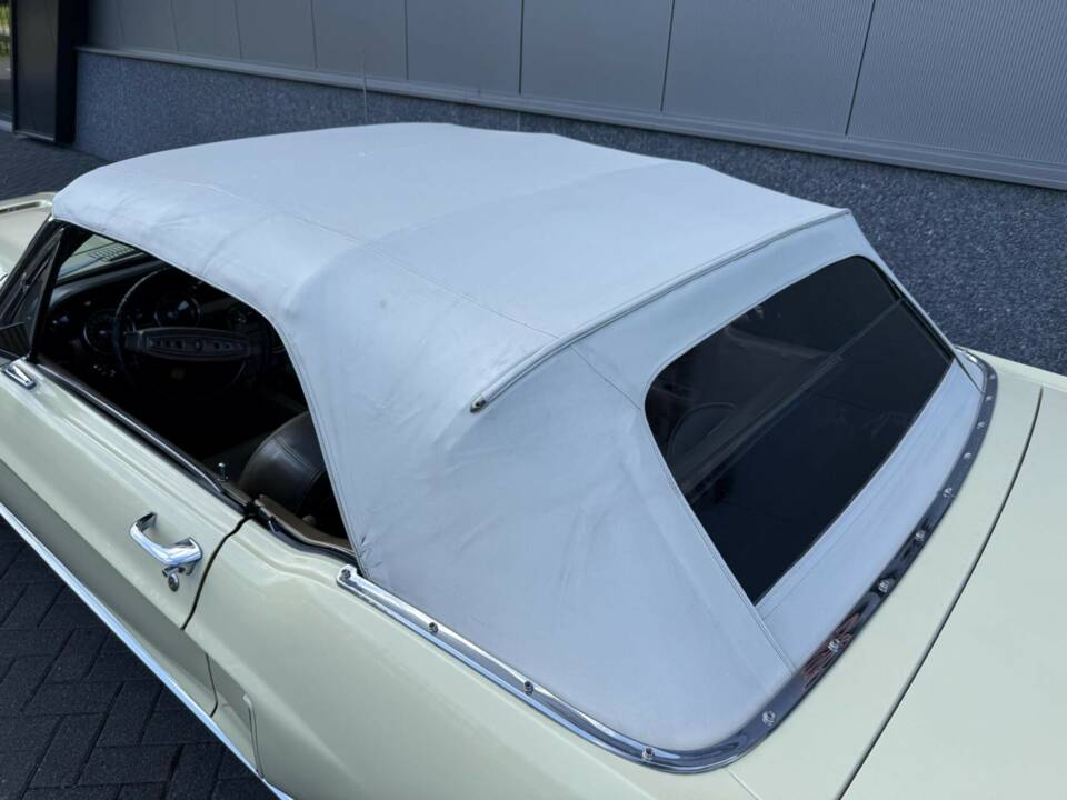 Image 22/50 de Ford Mustang 200 (1968)