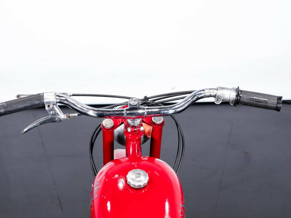 Image 21/46 of Ducati DUMMY (1954)