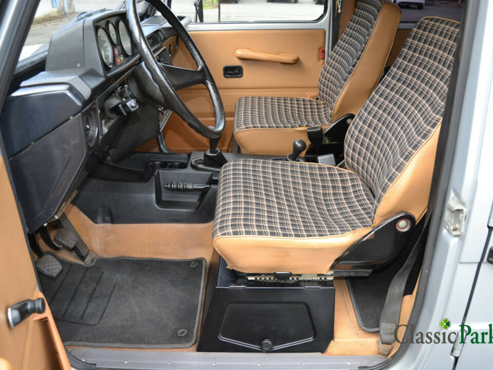 Afbeelding 9/50 van Mercedes-Benz 280 GE (LWB) (1982)