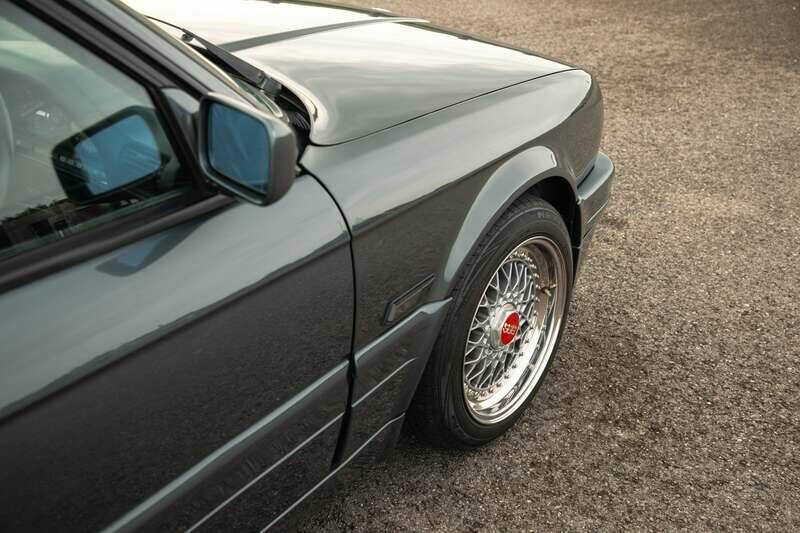 Image 49/50 of BMW 325i (1990)