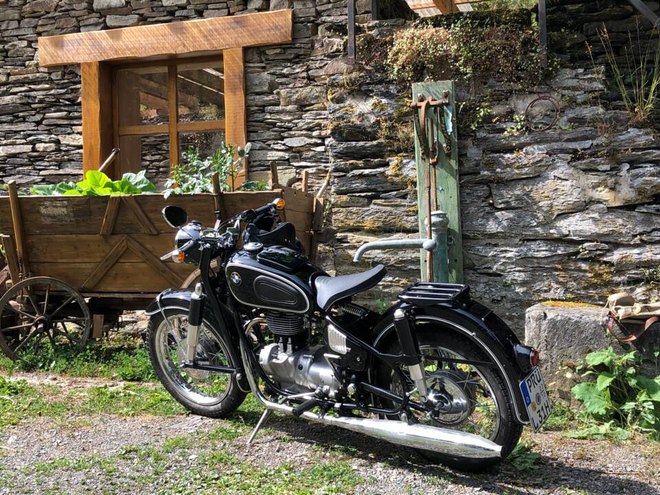 Image 1/10 of BMW R 27 (1966)