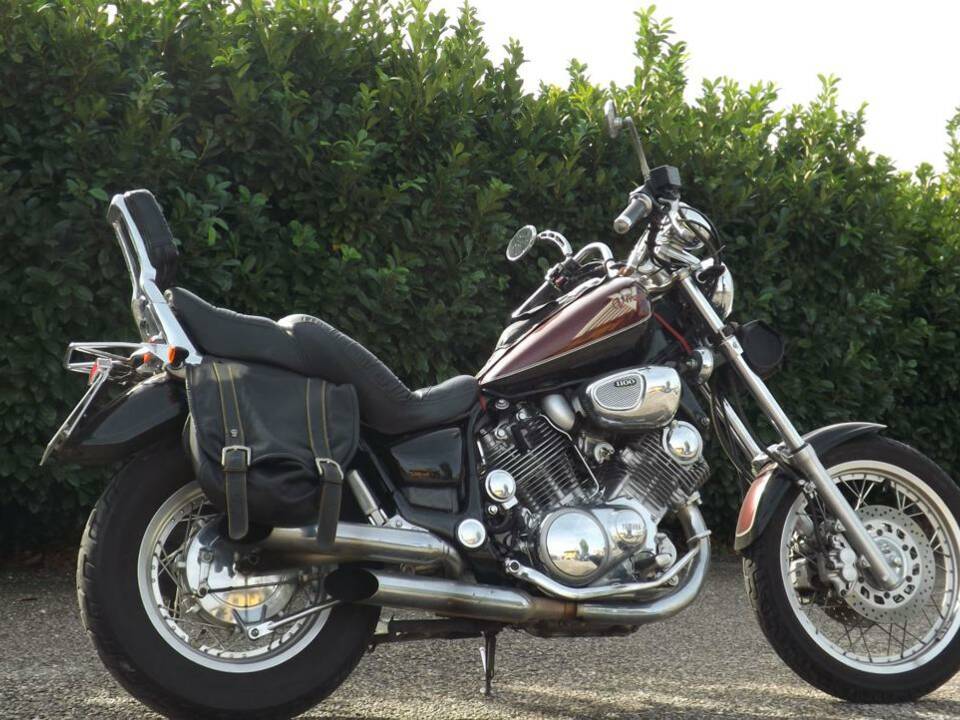 Immagine 4/49 di Yamaha DUMMY (1995)