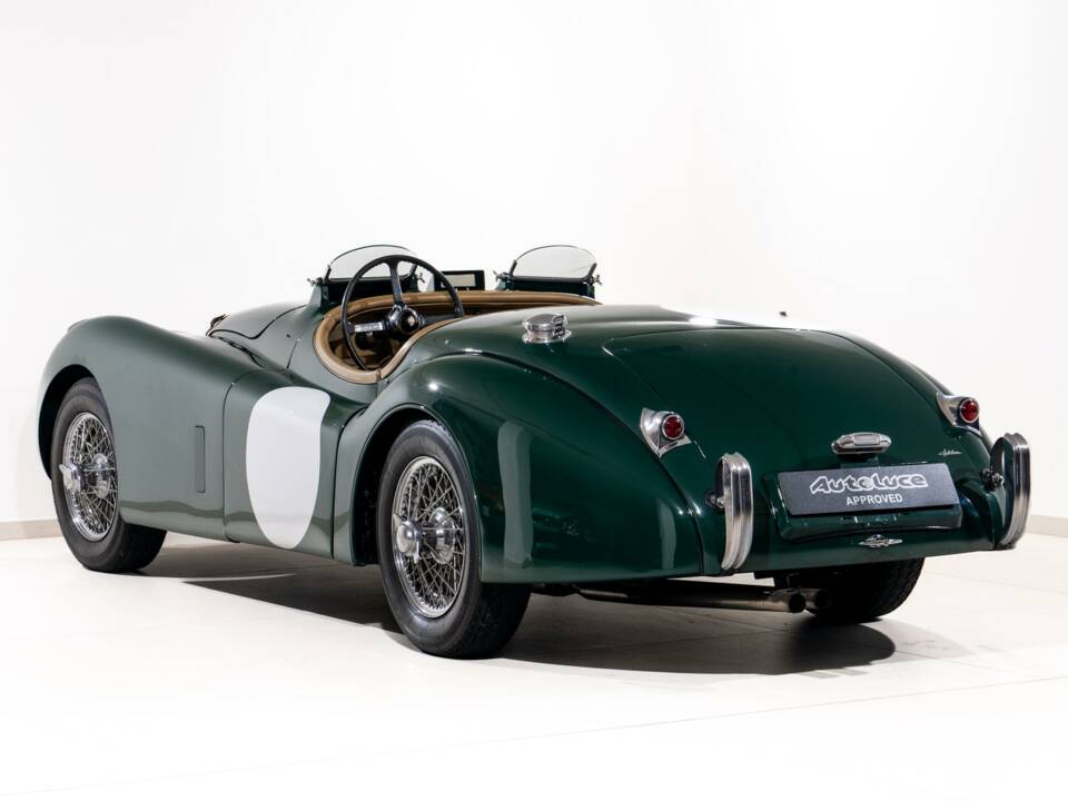 Image 5/18 of Jaguar XK 120 SE OTS (1953)