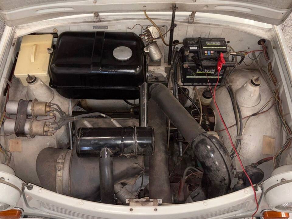Image 16/18 de Trabant 601 (1977)