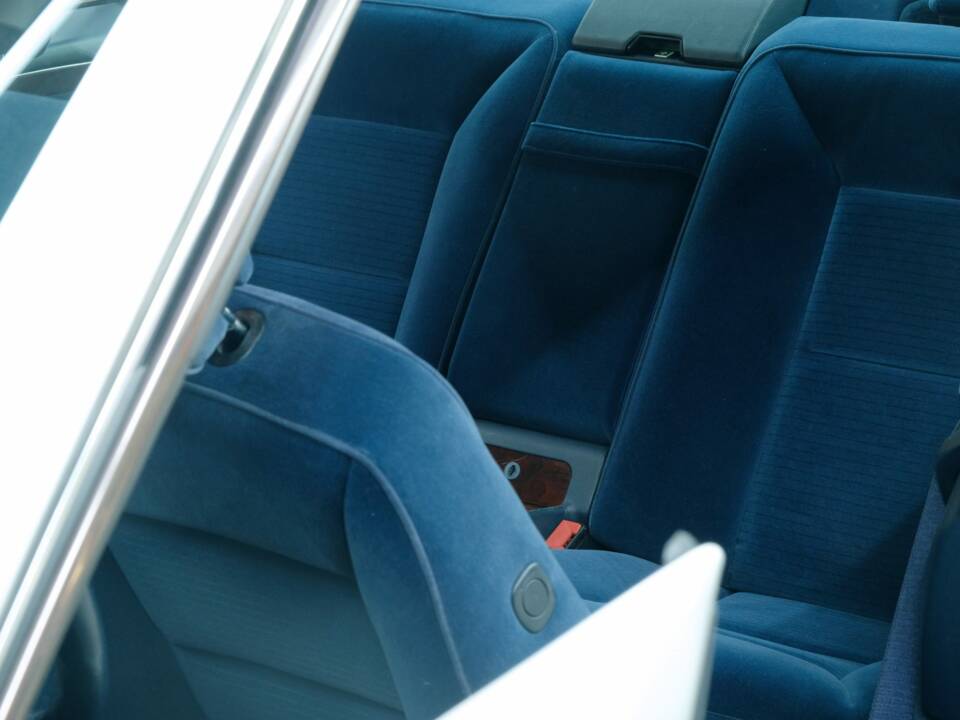 Bild 44/50 von Mercedes-Benz S 500 Coupé (1993)