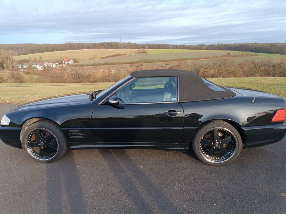 Image 6/55 de Mercedes-Benz SL 500 &quot;Special Edition&quot; (1992)