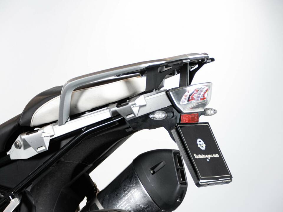 Image 11/50 of BMW DUMMY (2017)