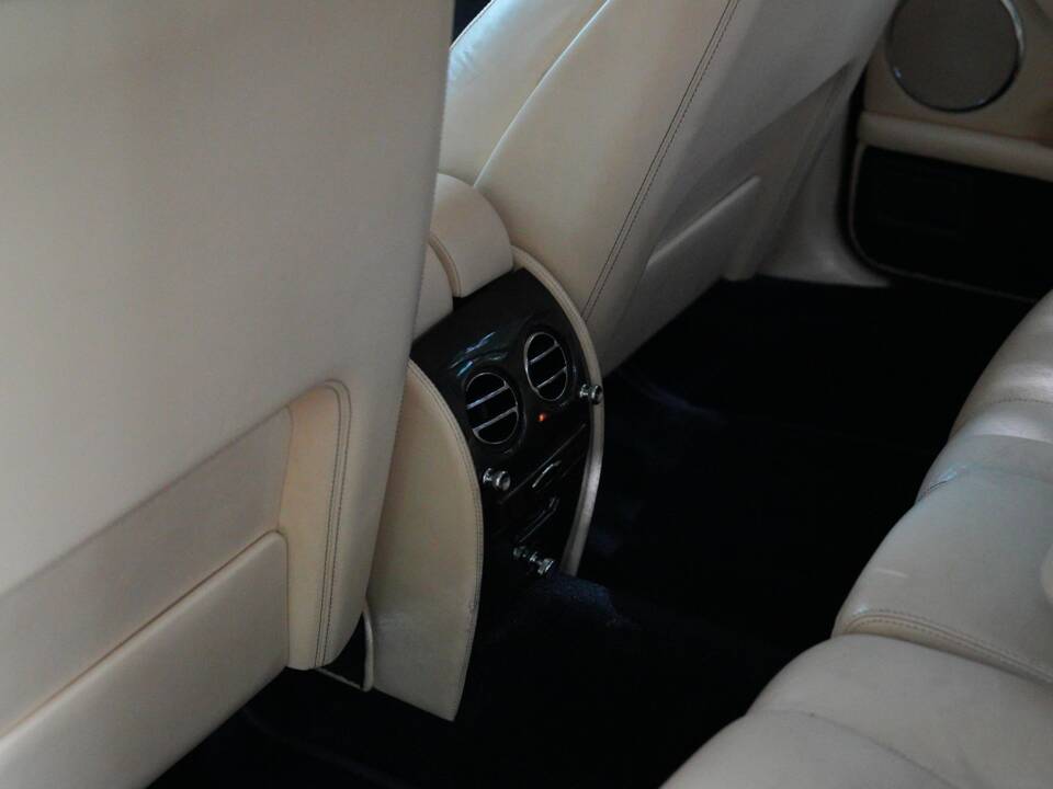 Image 47/50 of Bentley Arnage T (2004)