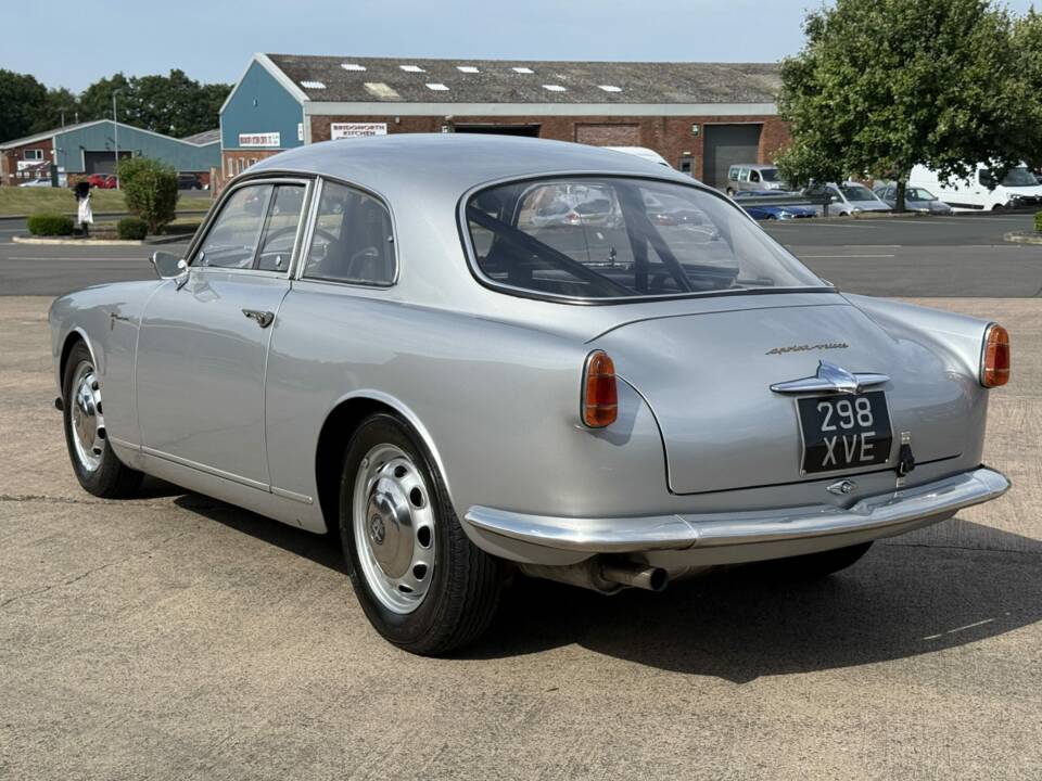 Immagine 9/9 di Alfa Romeo Giulietta Sprint Veloce (1957)