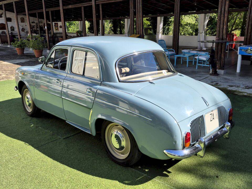 Image 24/64 of Alfa Romeo Dauphine R 1090 (1961)