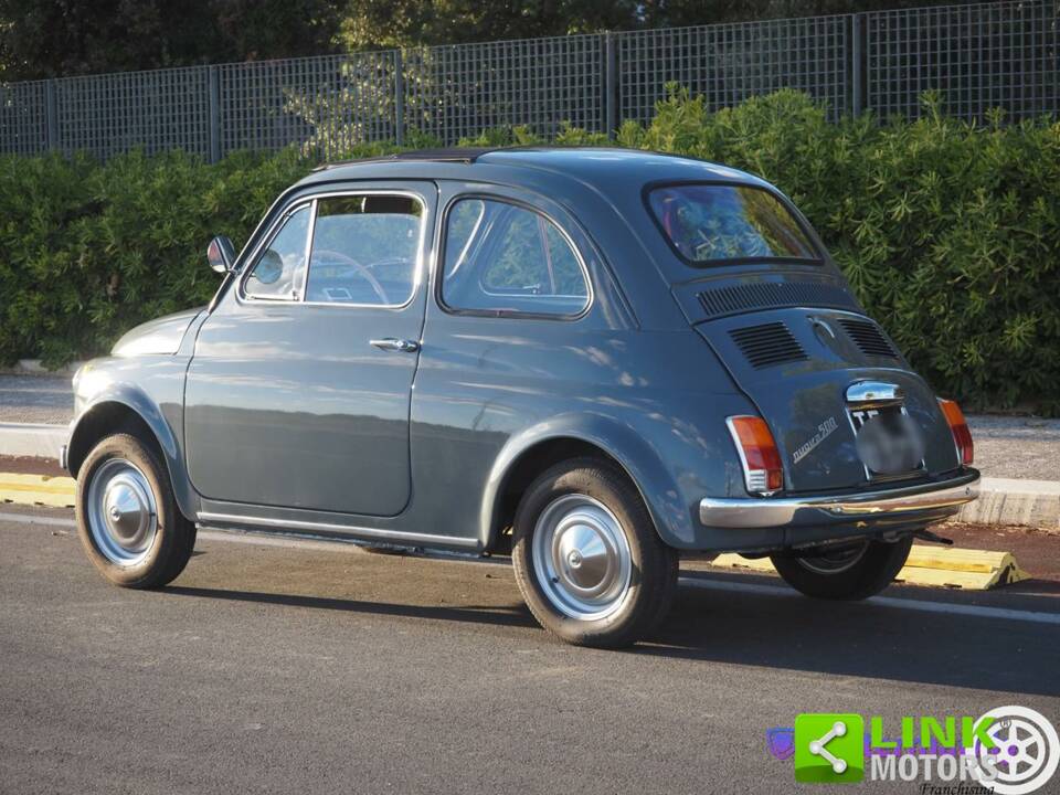Immagine 17/50 di FIAT 500 F (1967)