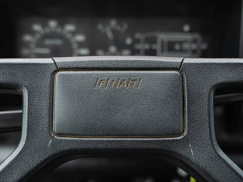 Image 21/60 of FIAT Panda 4x4 1,0 (1987)
